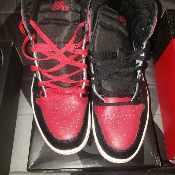 Jordan\'s main image 5